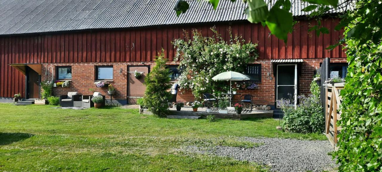 Rya B & -B Tollarp Laegenhetsboende Bagian luar foto